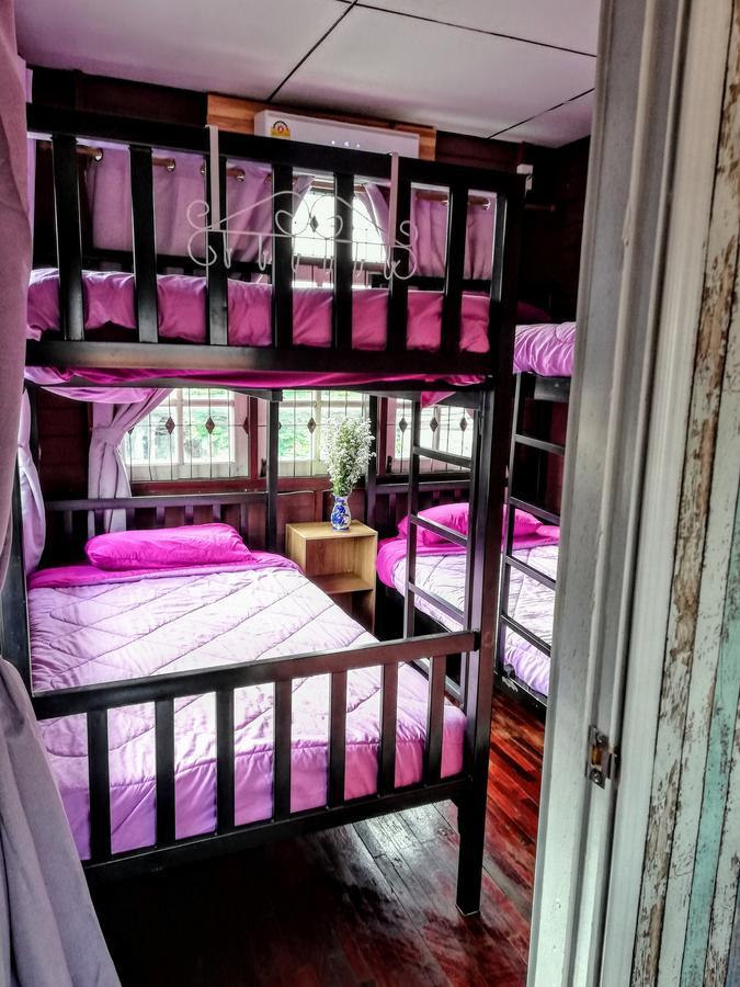 Champion Hostel 2 (Adults Only) Chiang Mai Exterior foto